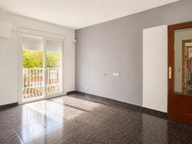 Piso en venta en Cifuentes, Sabadell