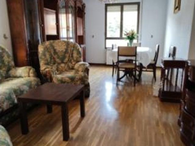 Piso en venta en Sahagún, Castilla y León