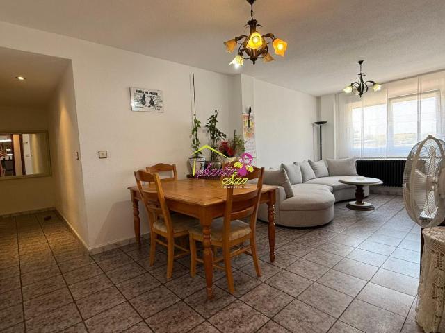 Piso en venta en Anantapur, Villamayor