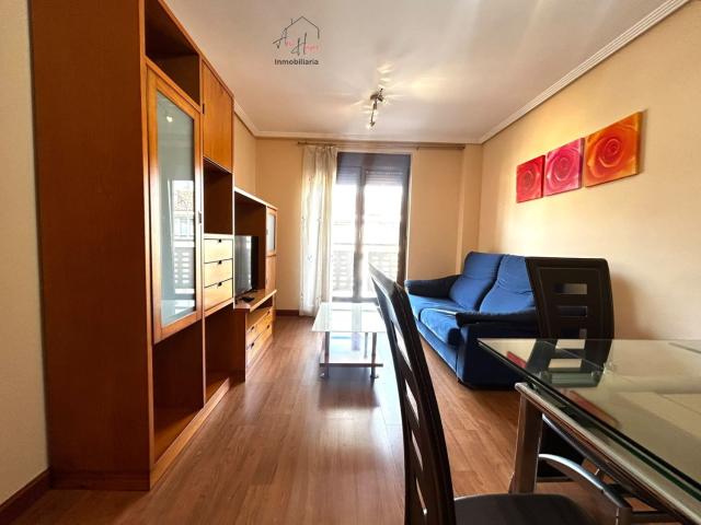 Piso en venta en Villares De La Reina, Castilla y León
