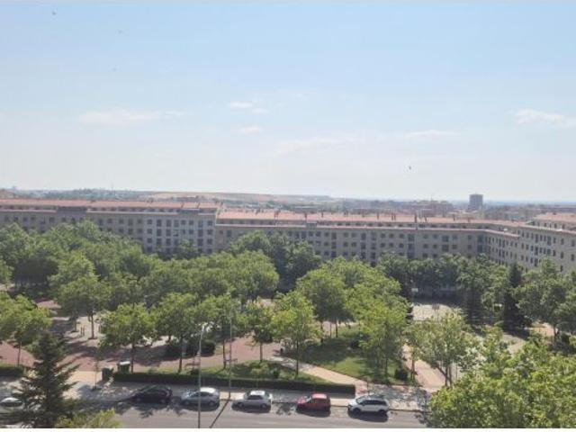 Piso en venta en Capuchinos, Salamanca