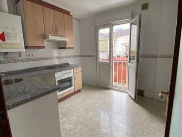 Piso en venta en Salas, Cornellana / Corniana