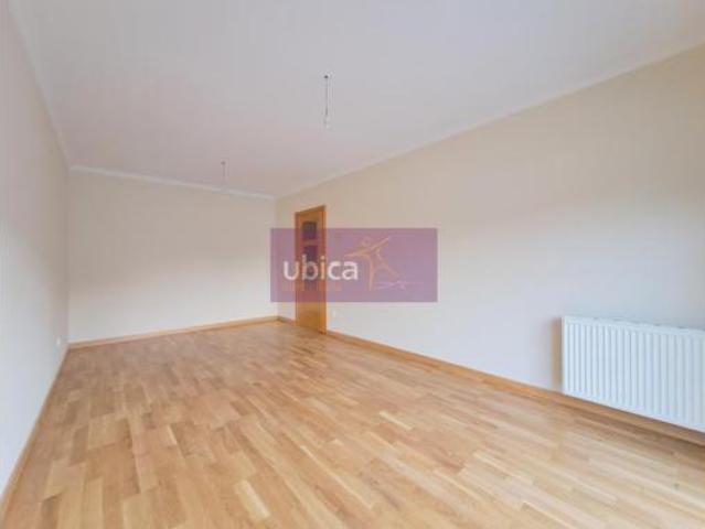 Piso en venta en Salceda de Caselas, Vigo