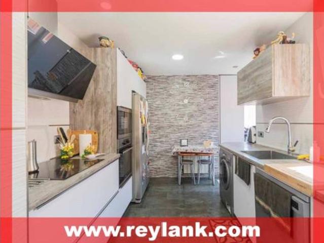 Piso en venta en San Fernando De Henares, Madrid