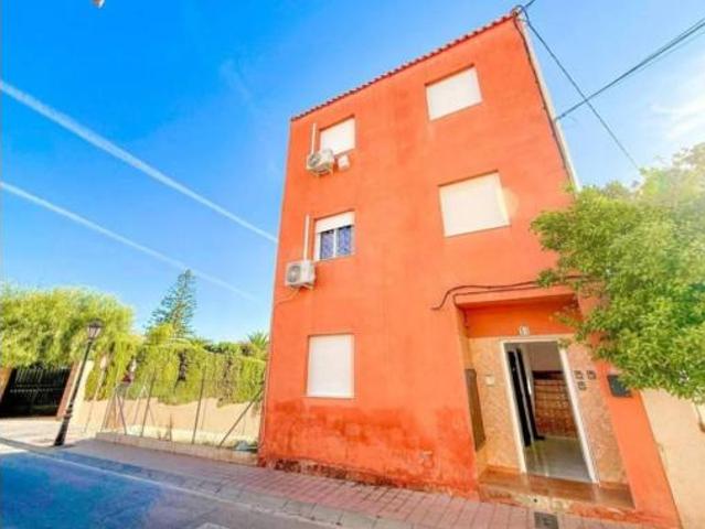 Piso en venta en San Miguel de Salinas