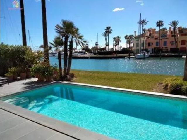 Piso en venta en San Roque Centro, Campo de Gibraltar