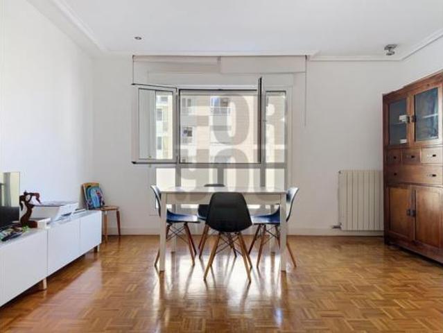 Piso en venta en Mendebaldea, Donostia-san Sebastián