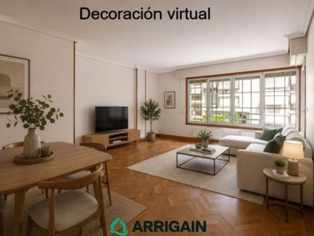 Piso en venta en Mendebaldea, Donostia-san Sebastián
