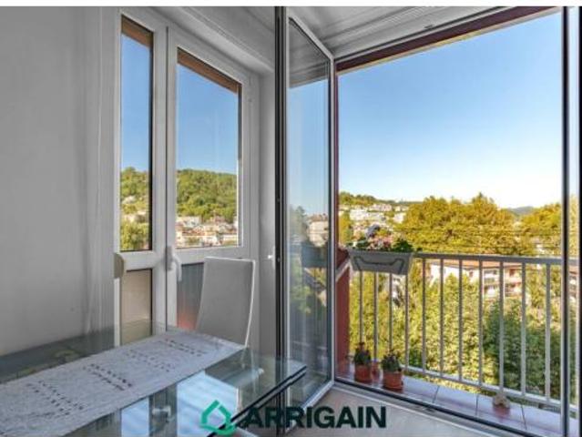Piso en venta en Intxaurrondo Berri, Donostia / San Sebastián