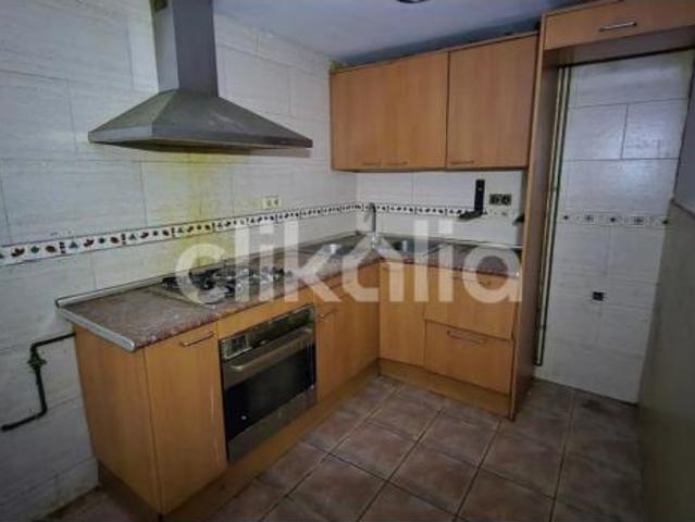 Piso en venta en Fondo, Barcelonès
