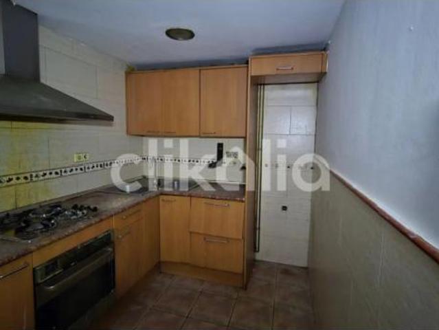 Piso en venta en Fondo, Barcelonès