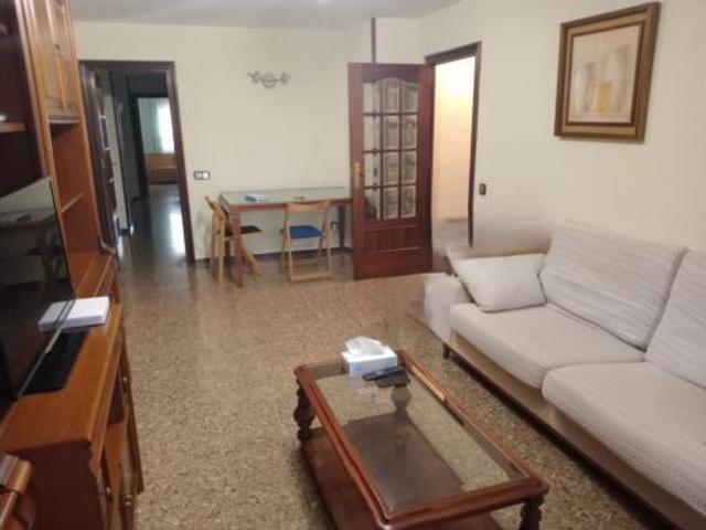 Piso en venta en Santa Coloma De Gramenet, Llatí