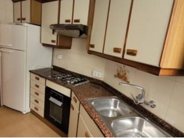 Piso en venta en Santa Coloma De Gramenet, Riu Sud