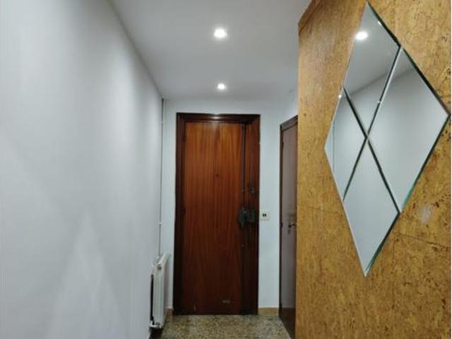 Piso en venta en Santa Coloma De Gramenet, Riu Sud