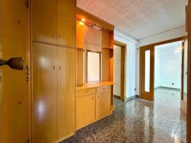 Piso en venta en Singuerlin, Barcelonès