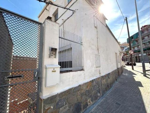 Piso en venta en Singuerlin, Barcelonès