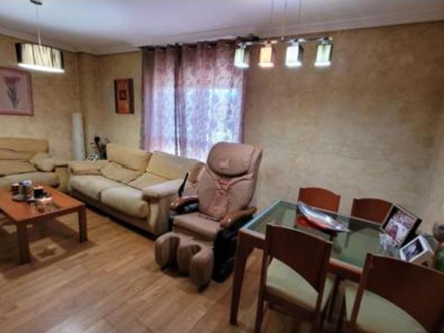 Piso en venta en Santa Marta De Tormes, Castilla y León
