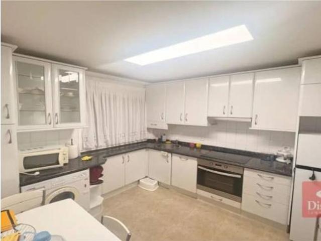Piso en venta en Perines, Santander