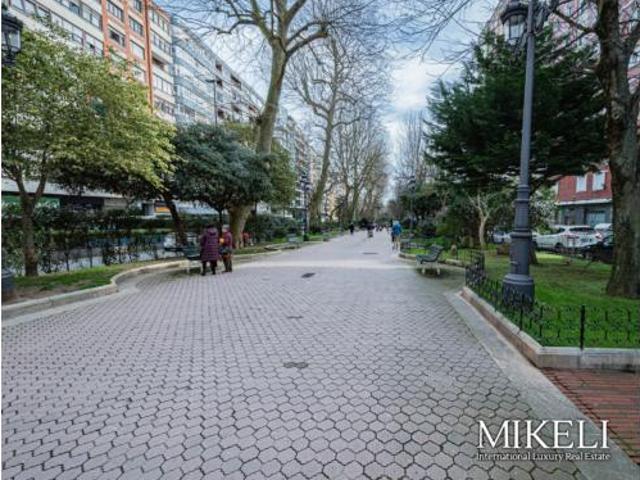 Piso en venta en Cuatro Caminos, Santander