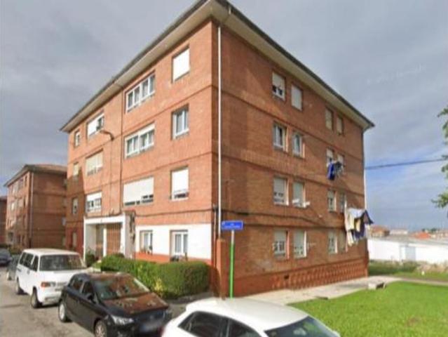Piso en venta en Cajo, Santander