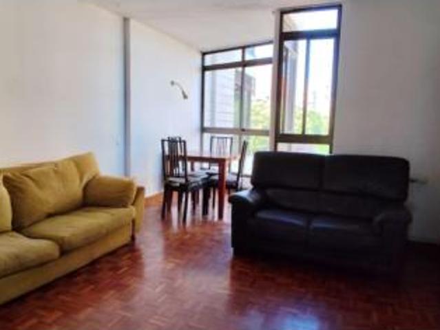 Piso en venta en Cajo, Santander