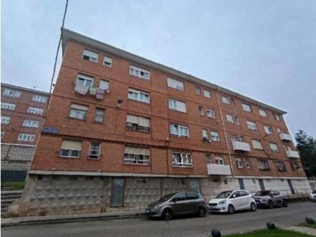Piso en venta en Cajo, Santander