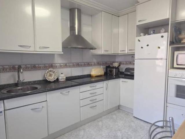 Piso en venta en Cajo, Santander