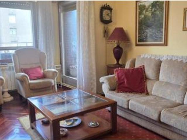 Piso en venta en Cajo, Santander