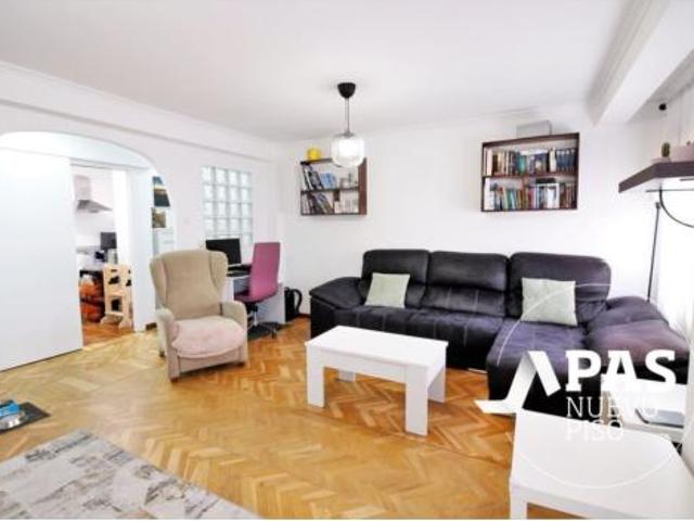 Piso en venta en Perines, Santander