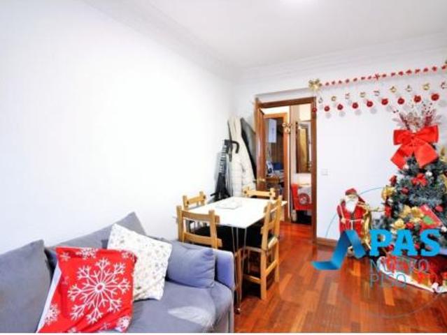 Piso en venta en Perines, Santander