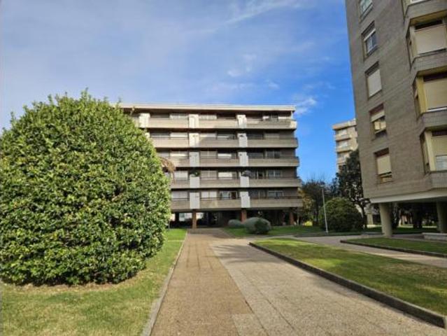 Piso en venta en Peñacastillo, Santander