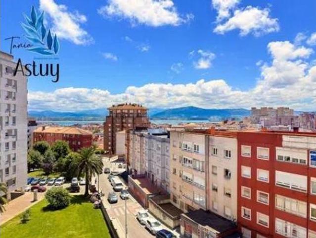Piso en venta en Perines, Santander