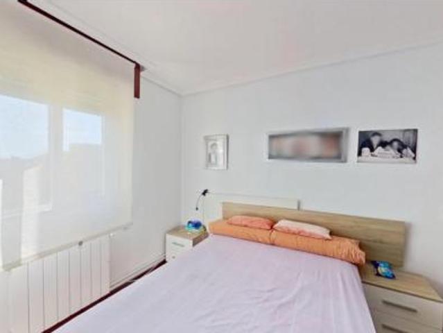Piso en venta en Peñacastillo, Santander