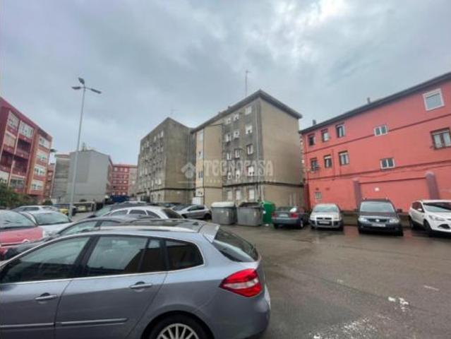 Piso en venta en Perines, Santander