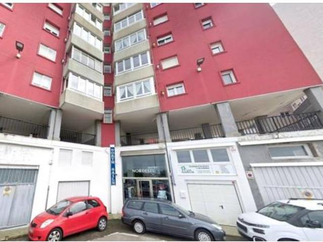 Piso en venta en Perines, Santander