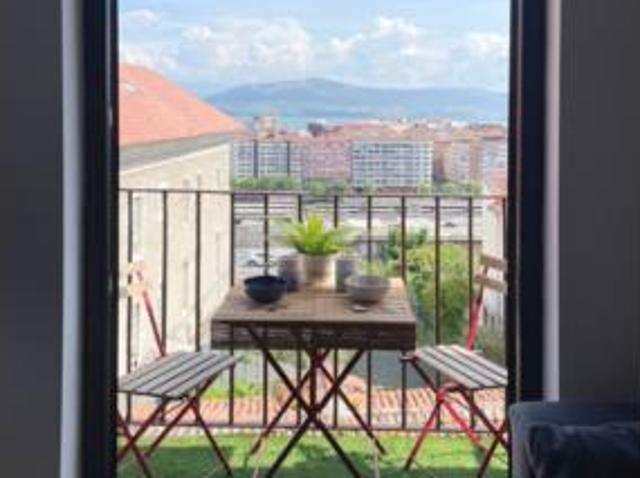 Piso en venta en Perines, Santander