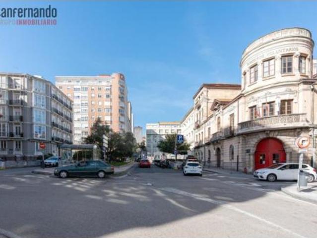 Piso en venta en Perines, Santander