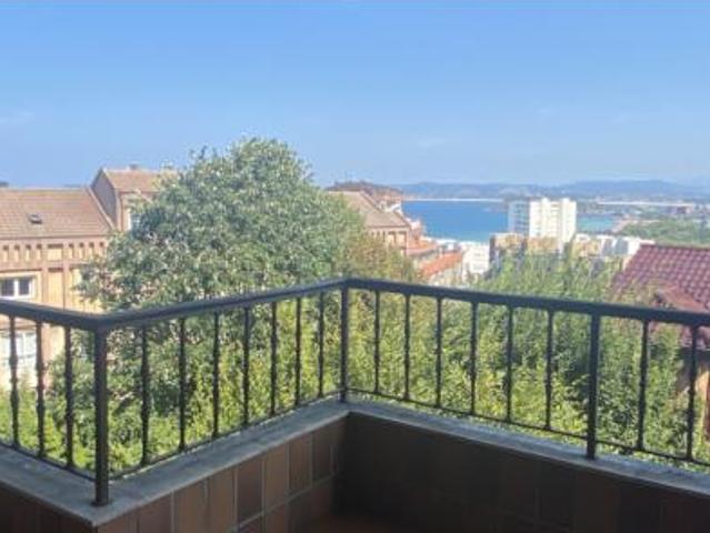 Piso en venta en Cueto, Santander