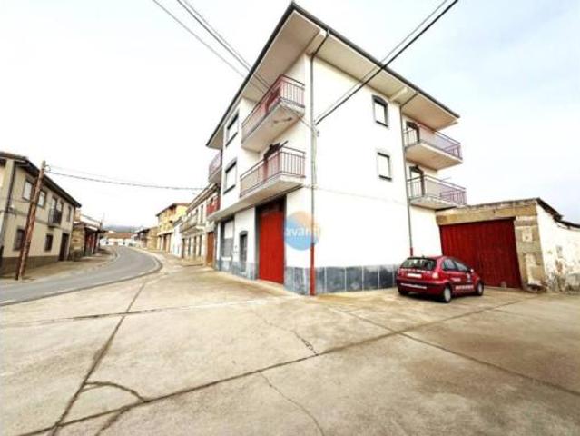 Piso en venta en Santibáñez De Béjar, Castilla y León