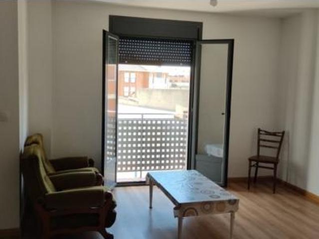 Piso en venta en Santovenia De Pisuerga, Castilla y León
