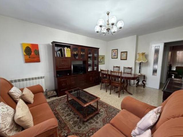 Piso en venta en Santovenia de Pisuerga, Valladolid
