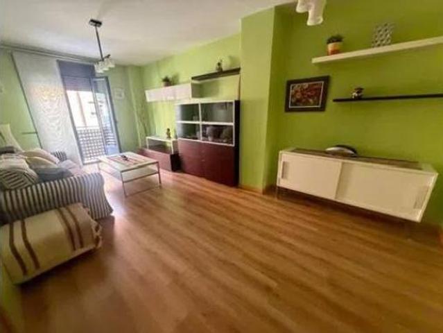 Piso en venta en Santovenia De Pisuerga, Castilla y León