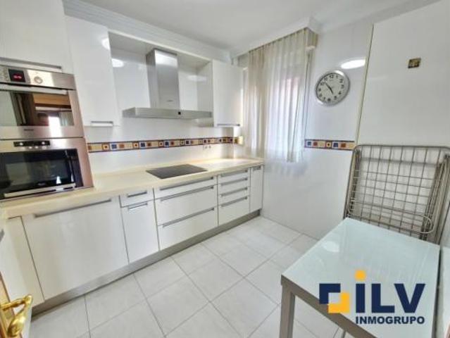 Piso en venta en Kabiezes, Santurtzi