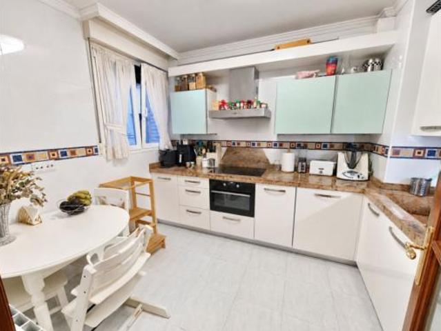 Piso en venta en Kabiezes, Santurtzi