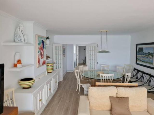 Piso en venta en Padriñán, O Salnés
