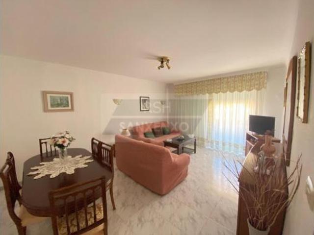 Piso en venta en Padriñán, O Salnés