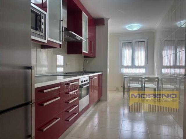Piso en venta en Sarria