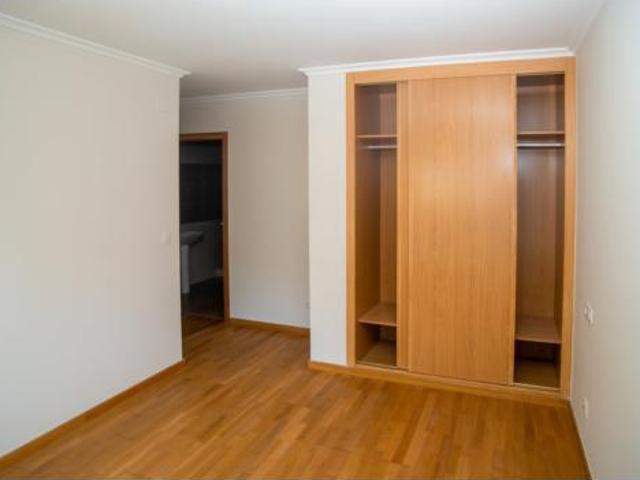 Piso en venta en Sarria