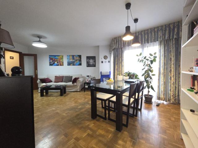 Piso en venta en Polígono industrial de La Lastrilla, La Lastrilla