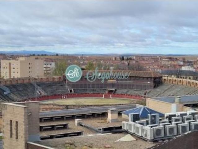 Piso en venta en La Albuera, Segovia